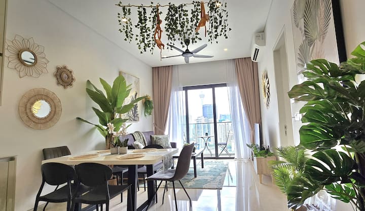 Tropical Serenity 2br| Infinity Pool Looking Klcc - Kuala Lumpur