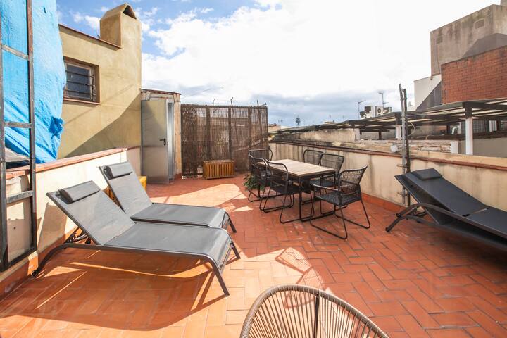 31ARA1092- 3B apartment flat in the Gothic gallery image 4