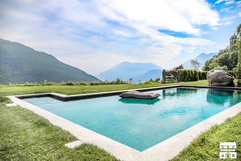 Chalet Legno Antico: Room 1997 Lake Como View