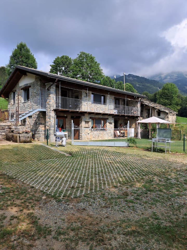Chalet Montano Per 2/3 Persone - Ivrea