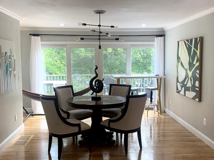 Large Lakefront House In Forestdale With 5 Beds - Sandwich, MA