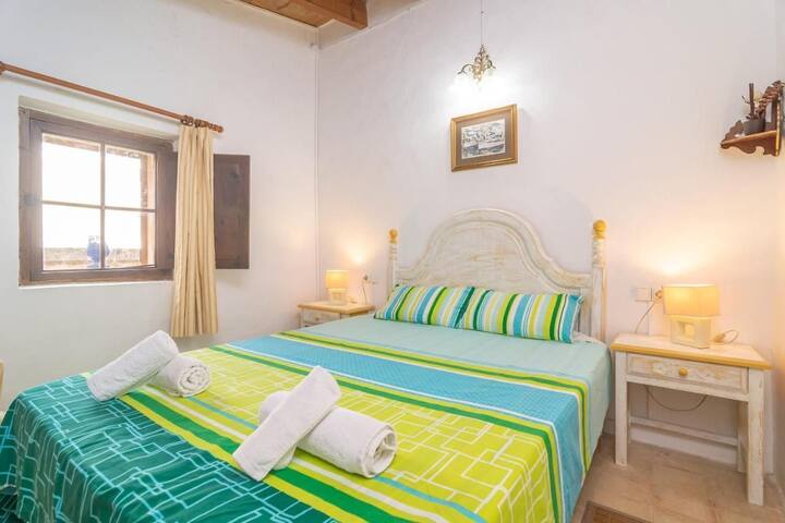 საძინებელი 1