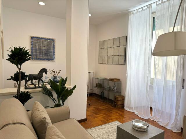 Fortuna Luxury Trastevere V gallery image 3