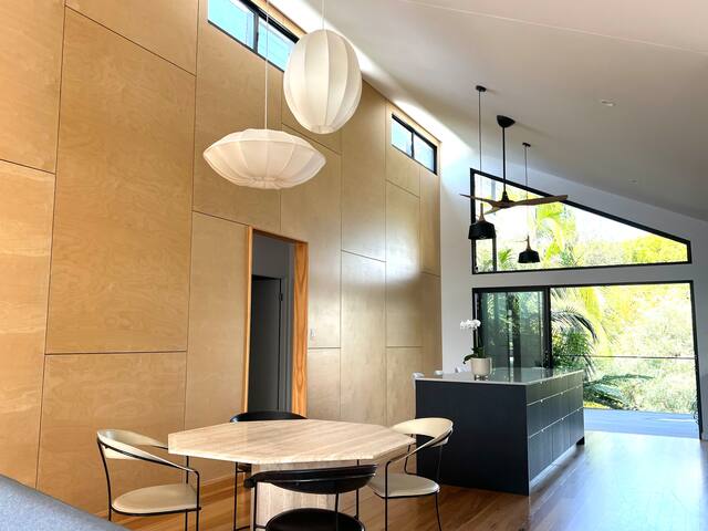 Architectural Ocean Home Byron Bay