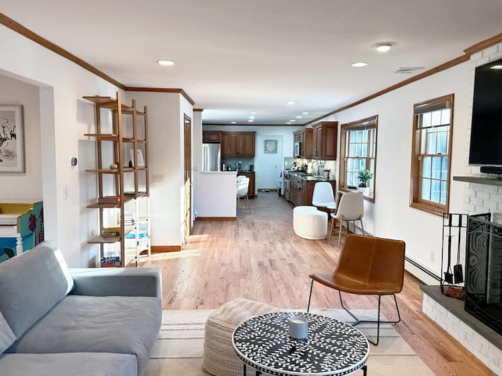 Villa In The Hamptons. - The Hamptons, NY