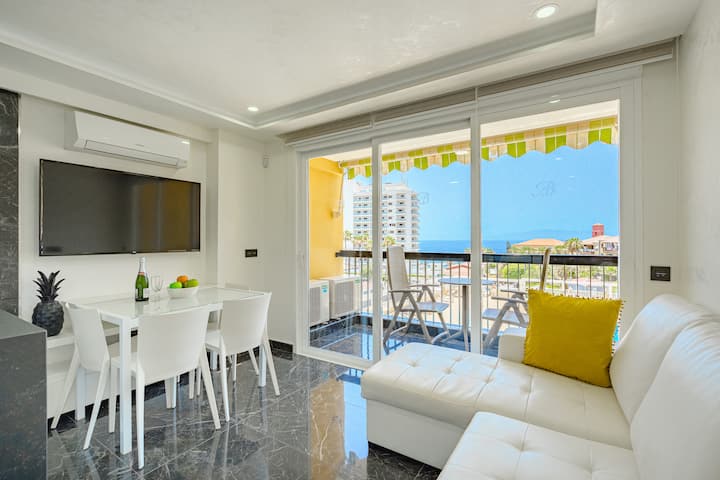 Copacabana With Pool View - Costa Adeje