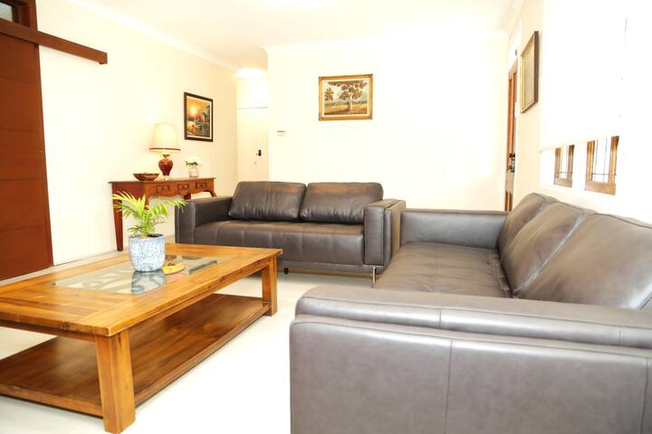 Farmhouse Vibes & 20 Acres of Privacy gallery image 4