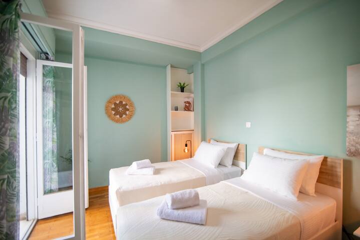 Plaka Historical center retreat gallery image 3