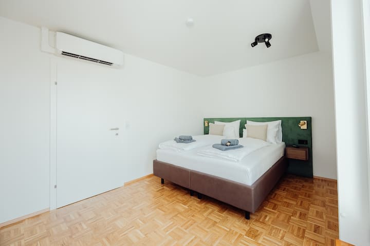 Спална соба 1