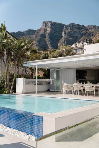 Villa OCEAN View gallery image 2