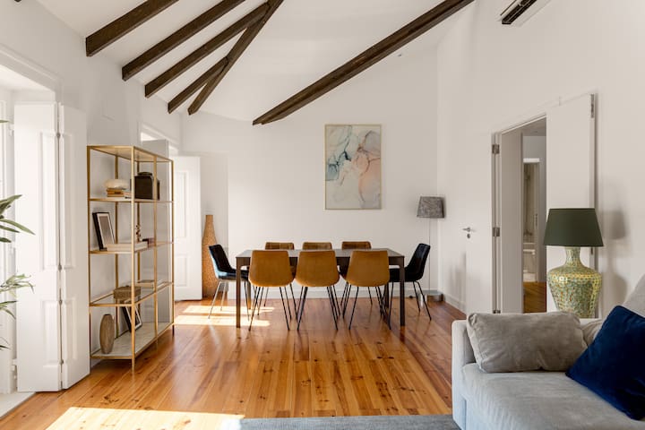 Central 3BR Duplex with Lift & AC by Host For Us gallery image 2