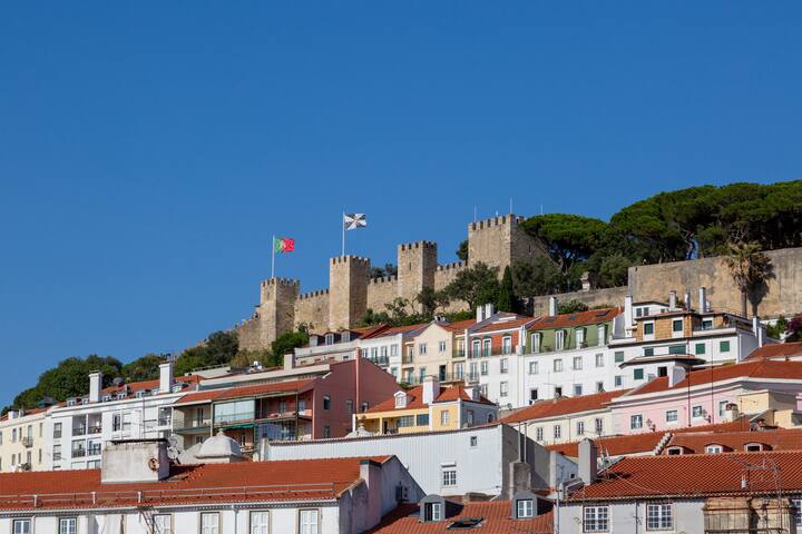 Central 3BR Duplex with Lift & AC by Host For Us gallery image 4