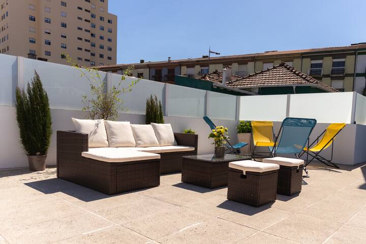 Douro Garden & Rooftop Home 1 gallery image 2