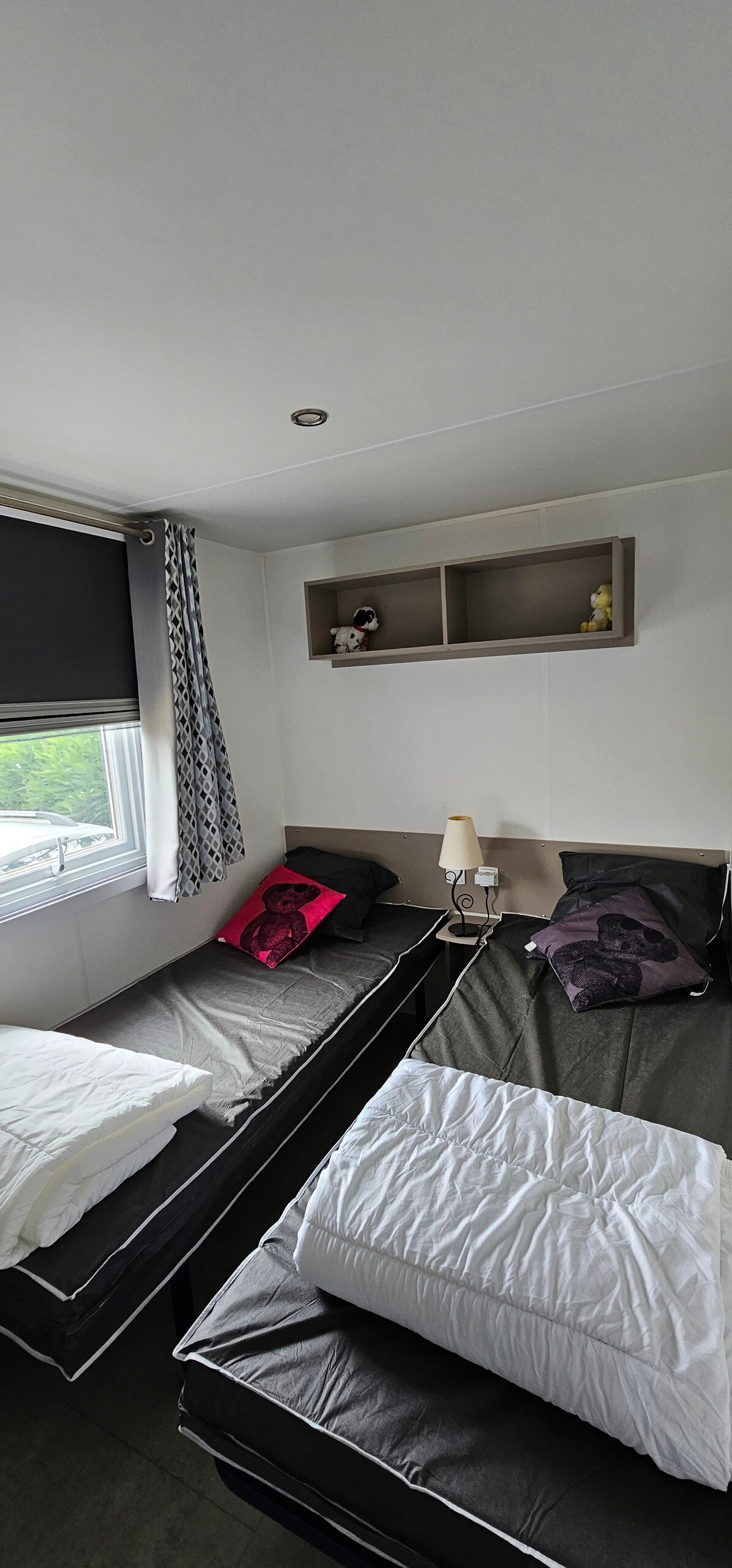 غرفة النوم 2