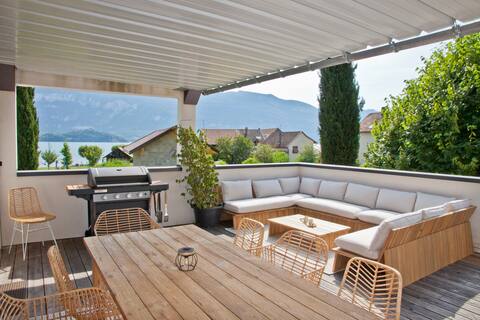 Beautiful apartment between lake and mountain