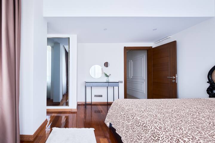 Pent House with Bosphorus View gallery image 3