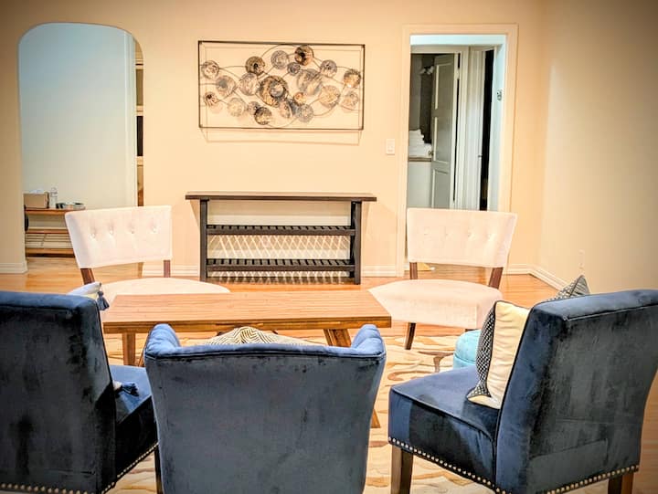 Serene & Charming Home In Atherton Border - Belmont, CA