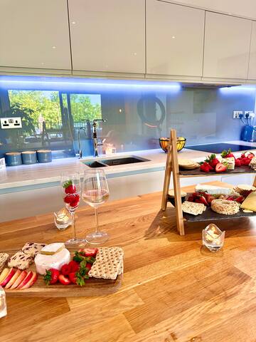 FMSS – Urban Escapes gallery image 5