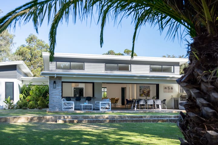 It’s Five O’Clock Somewhere I Private Properties