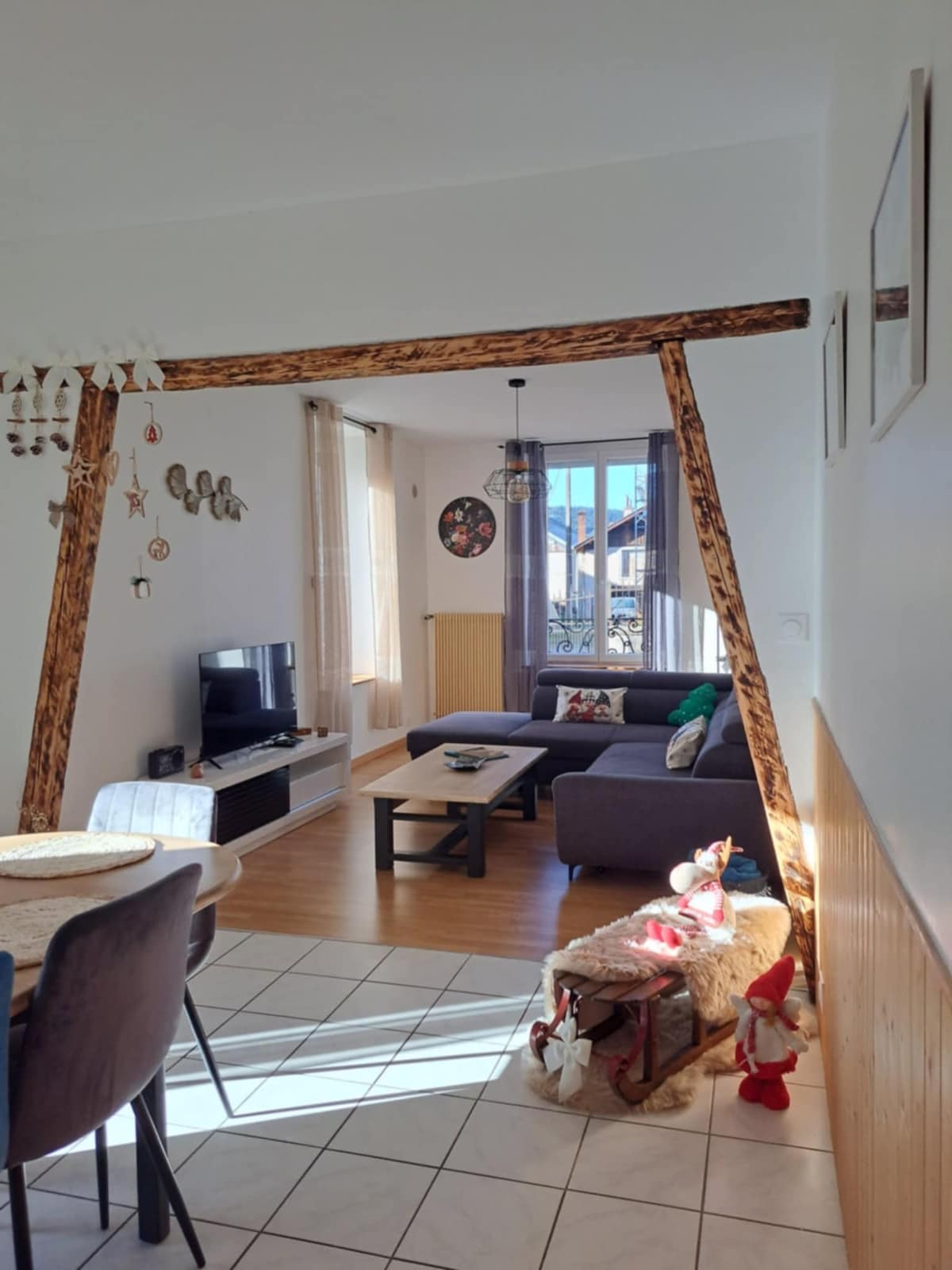 Annuncio Airbnb popolare: Laetoile, 3-star rating, sleeps 6 + 1 extra a Granges Aumontzey