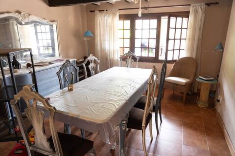 Airbnb con mejor rendimiento: Villa in Cantabria en Alfoz De Lloredo