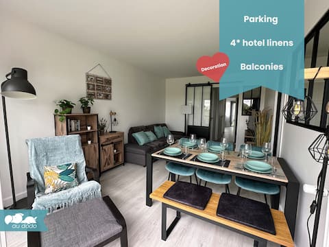 Seine View: Refurbished 2-bedroom apartment – 2 balconies – Parking