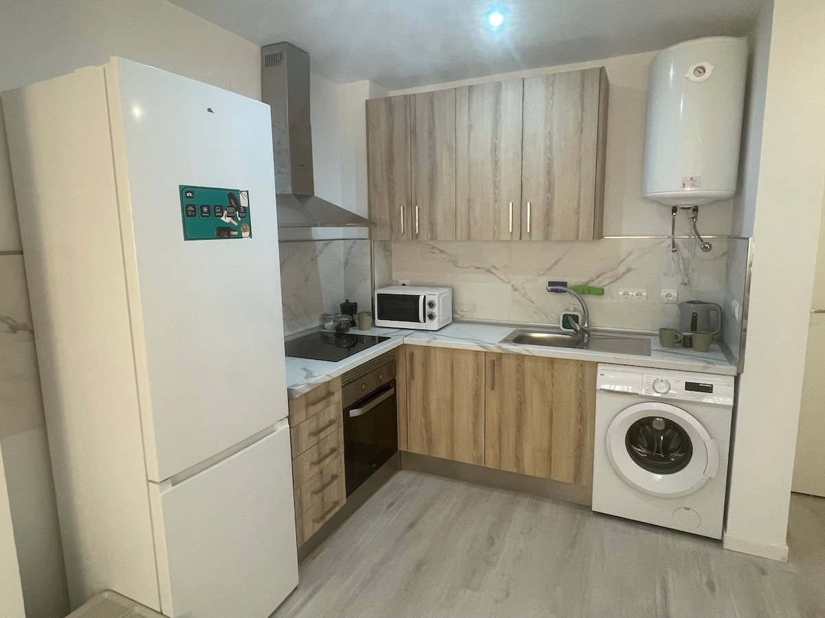 Popular Airbnb listing: Martina 1- P1 A - Brand new apart near by centre in San Miguel