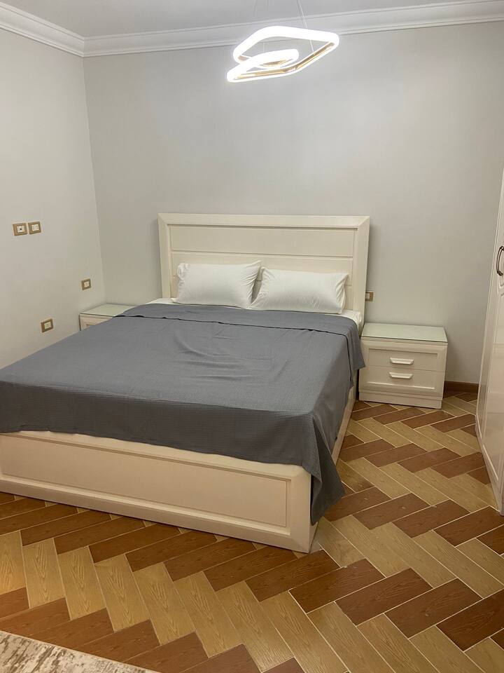 საძინებელი 1