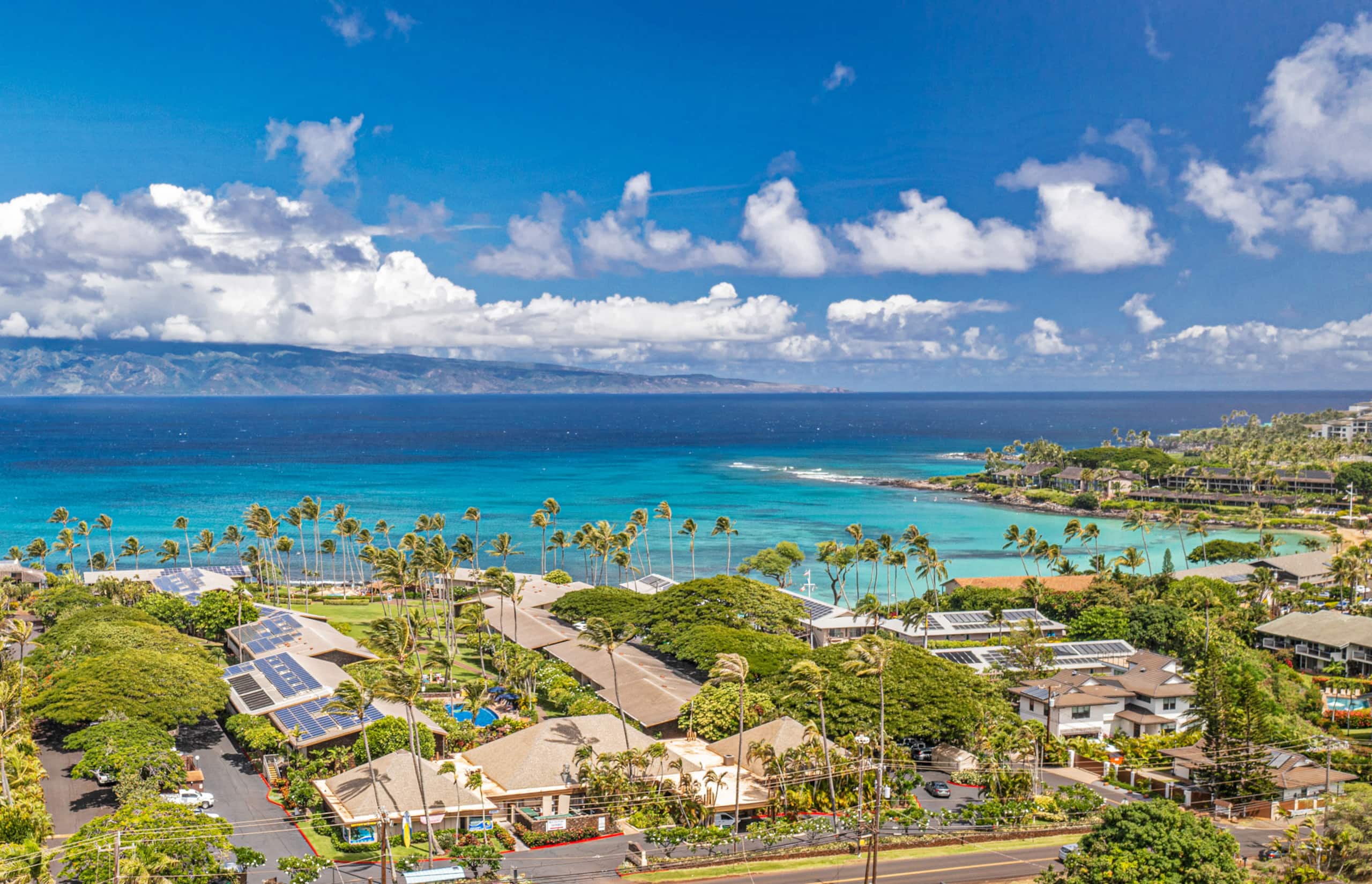 Condo in Lahaina · ★4.98 · Studio · 1 bed · 1 bath - Image 34