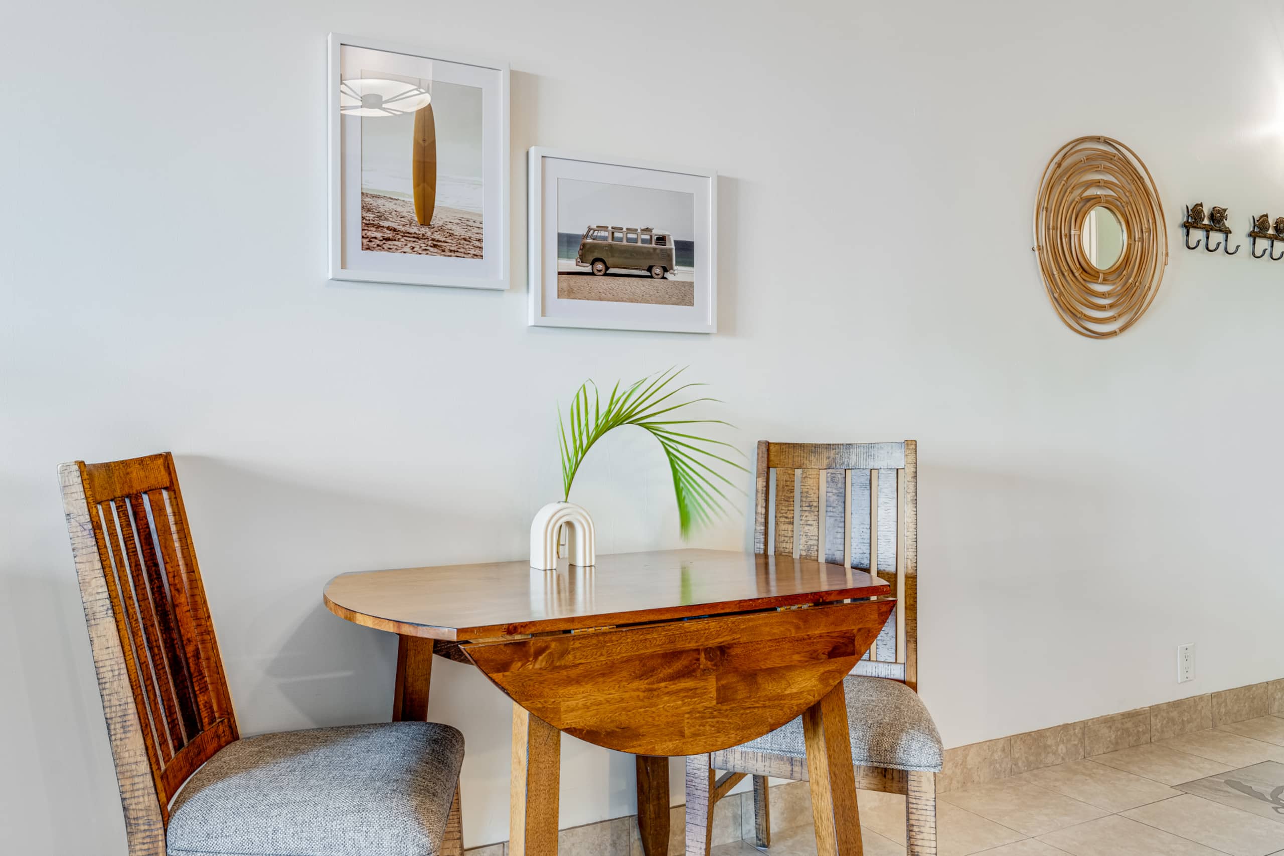 Condo in Lahaina · ★4.98 · Studio · 1 bed · 1 bath - Image 12