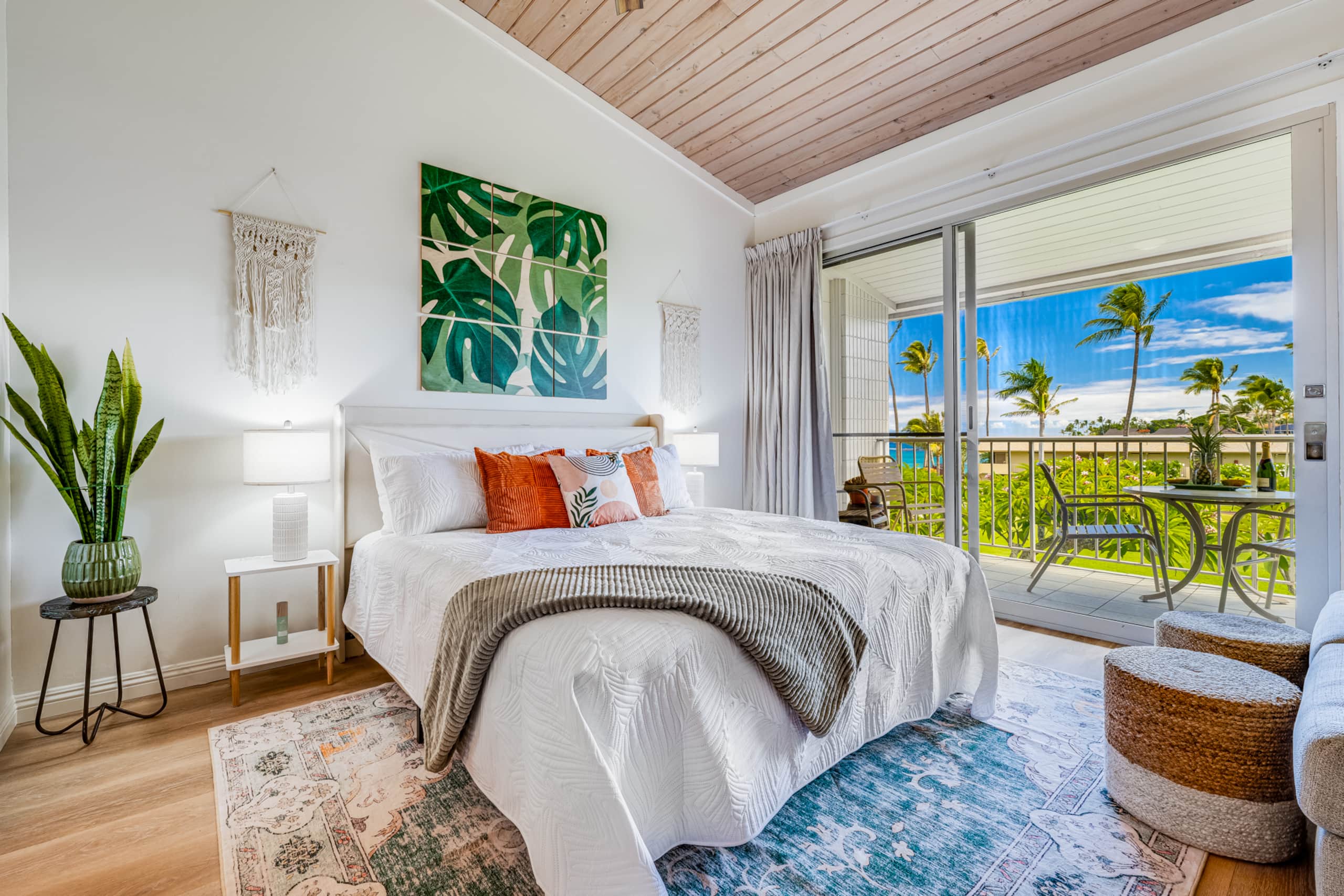 Condo in Lahaina · ★4.98 · Studio · 1 bed · 1 bath - Image 56