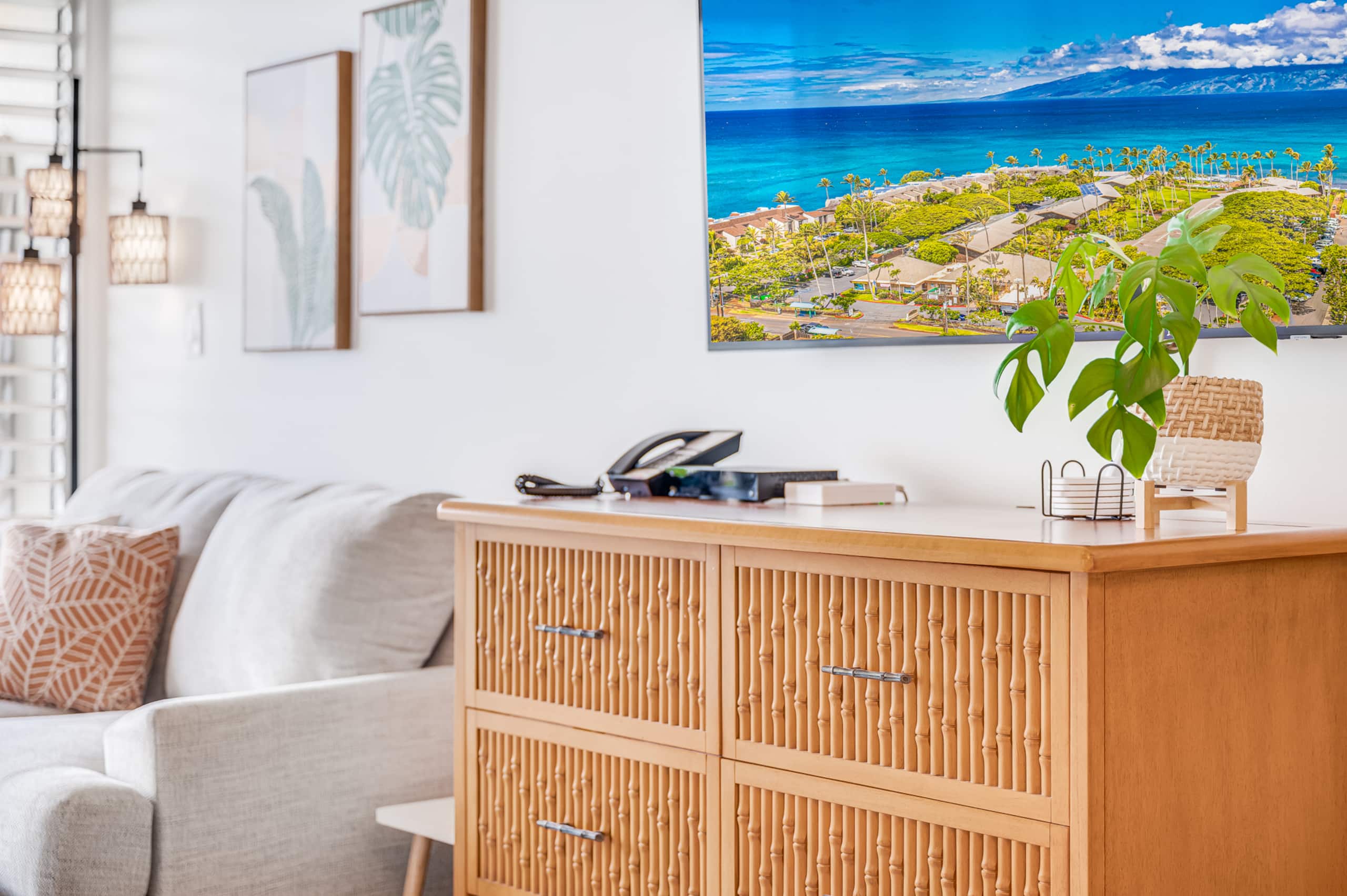 Condo in Lahaina · ★4.98 · Studio · 1 bed · 1 bath - Image 8