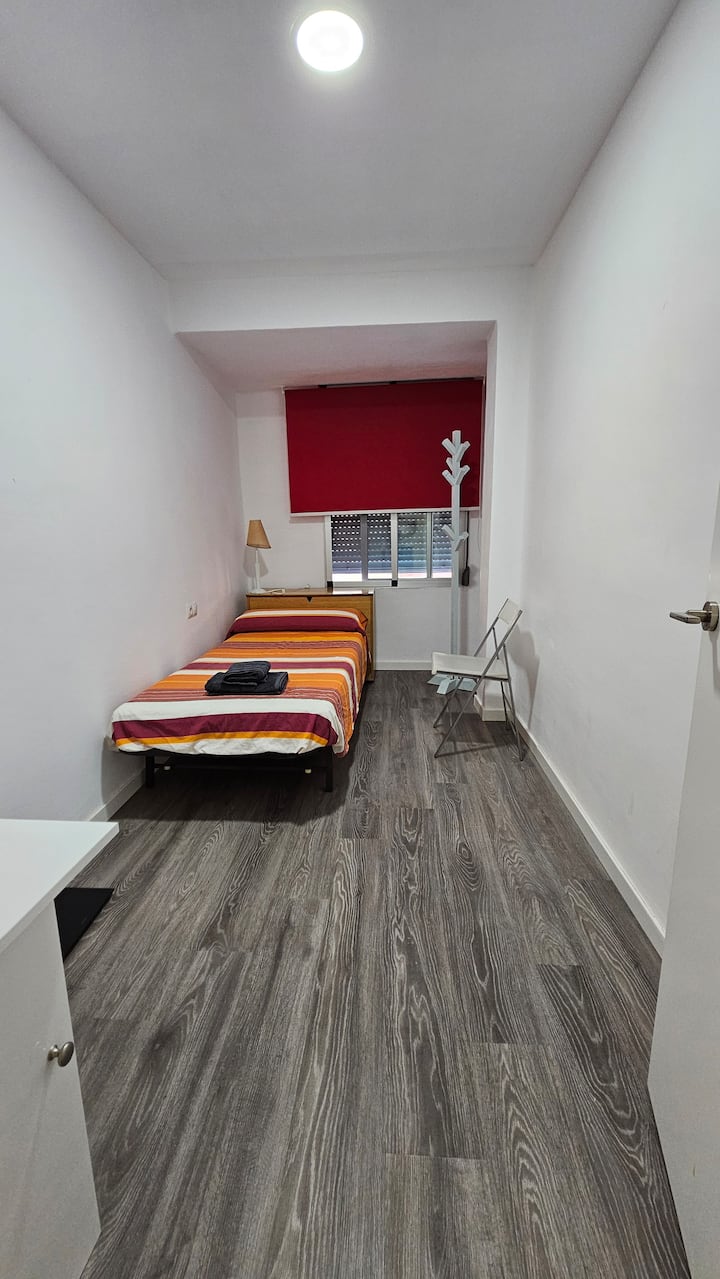 საძინებელი 4