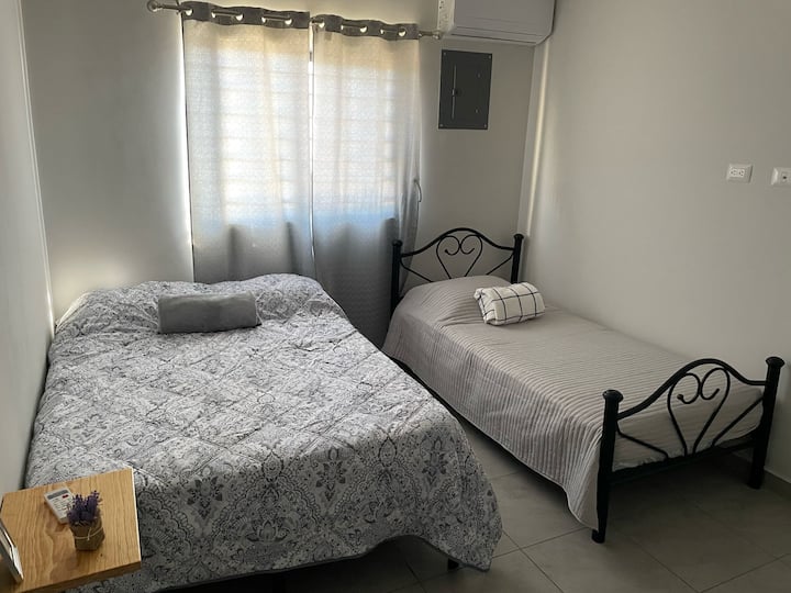 Стая  с двойно легло и единично легло