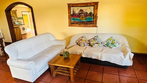 Anuncio de Airbnb popular: La Casa Nostra en Departamento Río Cuarto
