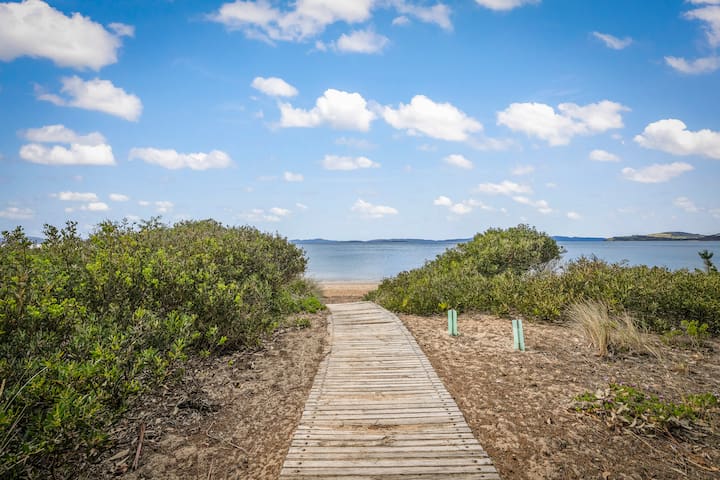 Cooinda Coastal Retreat gallery image 4