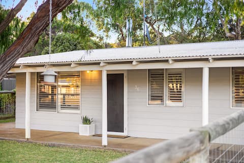 Coastal Sanctuary - Preston Beach House