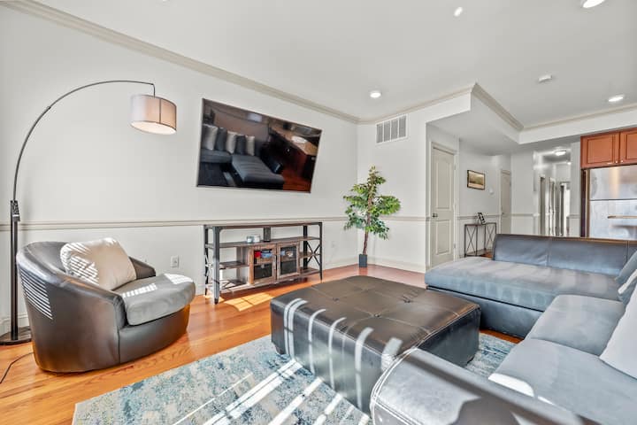 Cozy Jersey City/nyc Oasis W/ Double Balcony - Jersey City