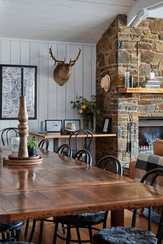 Currawong Lakes – The Lake House gallery image 4