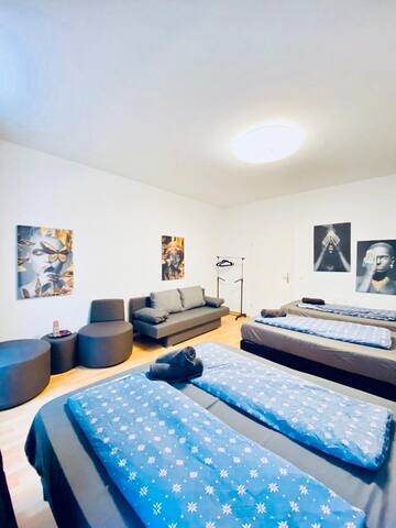 Comfy 3BR Apt for Groups, 10-Min to Währinger Park gallery image 4