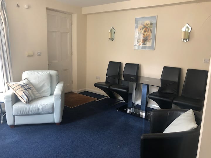 2 Bedroom Cotswold Apartment - Cotswolds