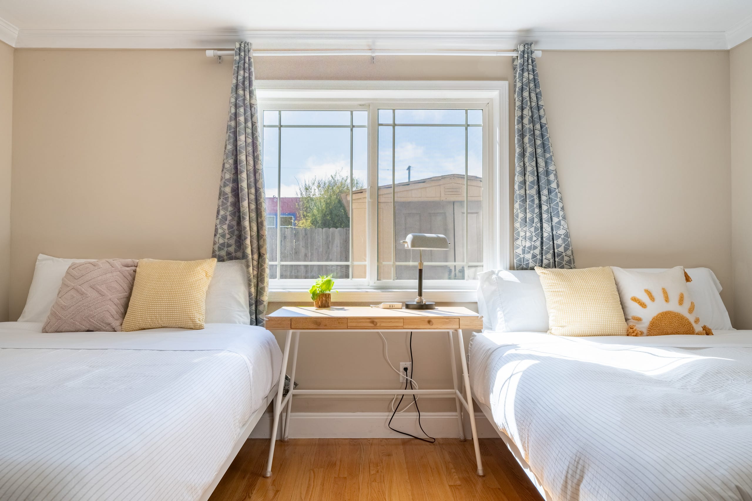 Home in San Francisco · ★4.98 · 2 bedrooms · 5 beds · 2 baths - Image 12