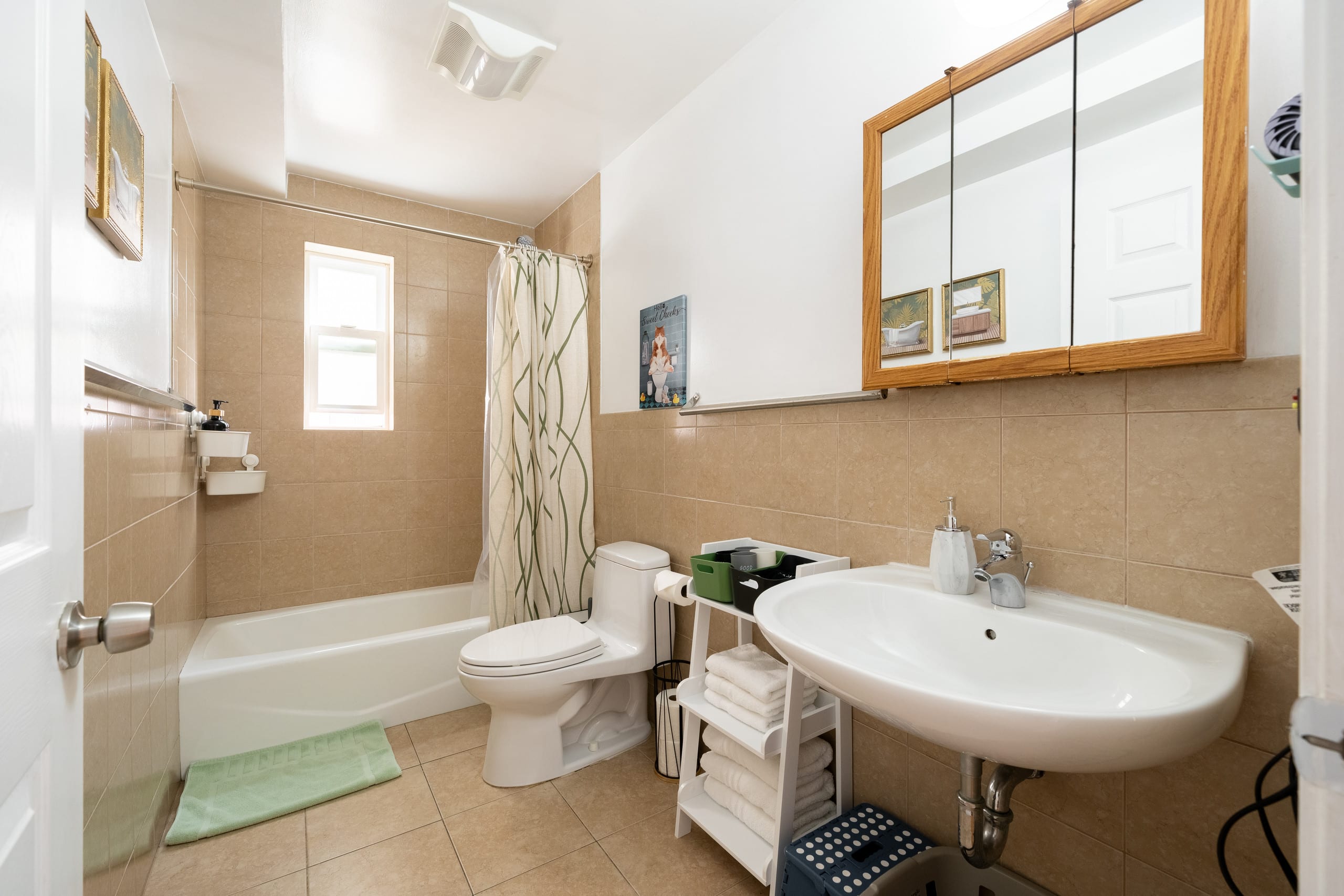 Home in San Francisco · ★4.98 · 2 bedrooms · 5 beds · 2 baths - Image 20