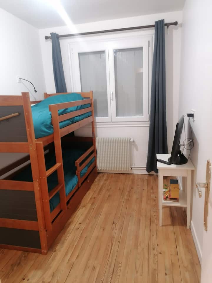 საძინებელი 3