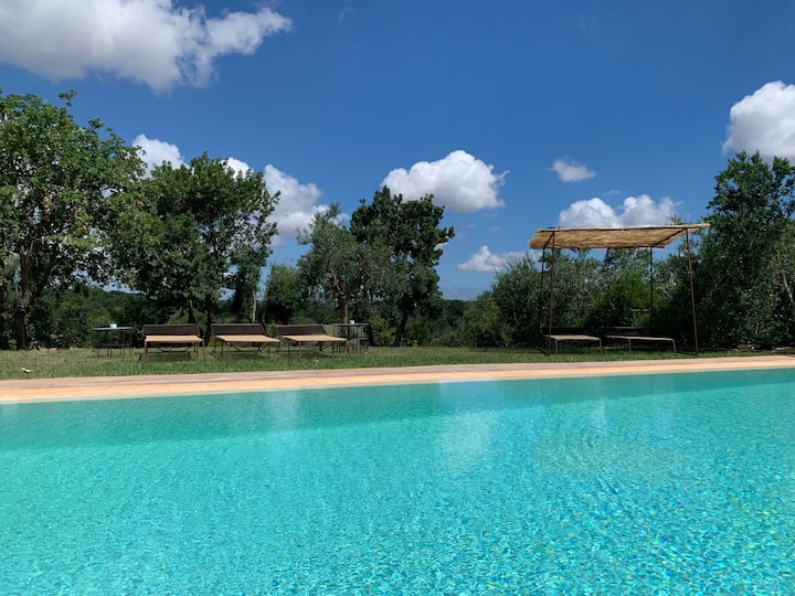 Villa Eva, Private Villa With Infinity Pool - Pouilles