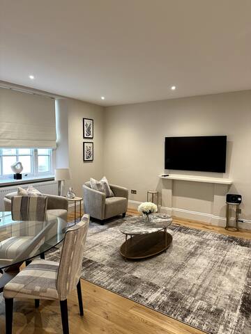 Eaton Place Residence gallery image 3