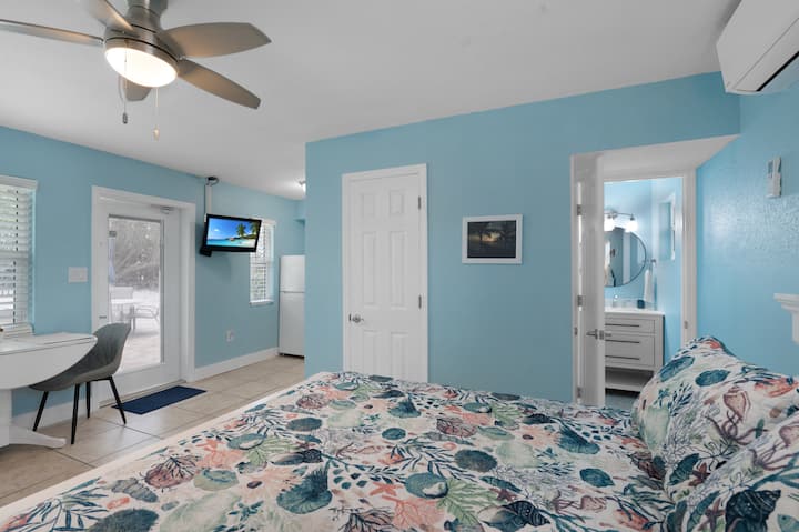 Beachside Suite Steps From Beach - Big Lake, Osprey