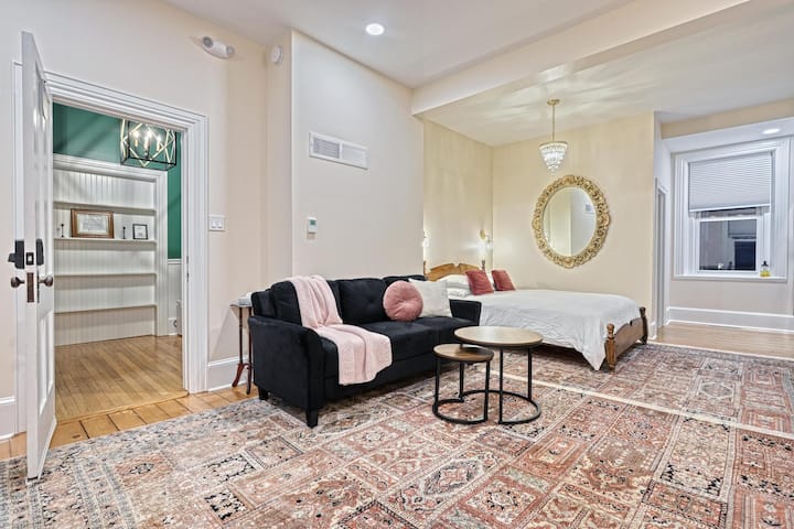 The Finney House - With 5 Separate Suites - Liverpool, PA