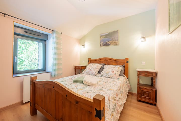 חדר שינה 2: 140x200 מיטה - מאוורר