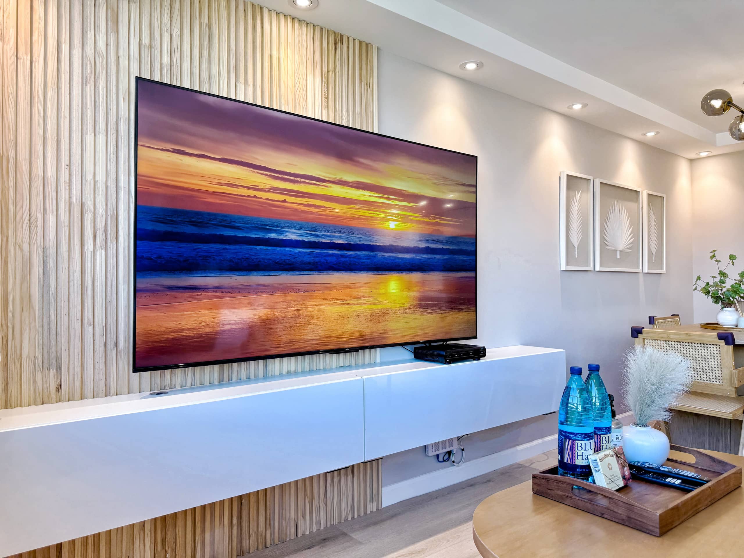 35FL-Upscale Fully Remodeled 1BR-Waikiki Beach~ - Image 7